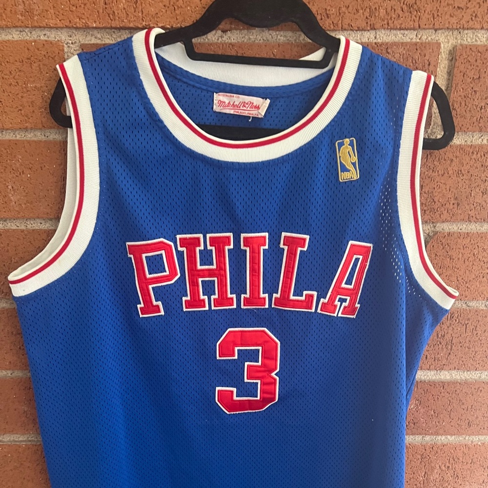 Mitchell & Ness 76ers Jersey - Picture 2 of 3